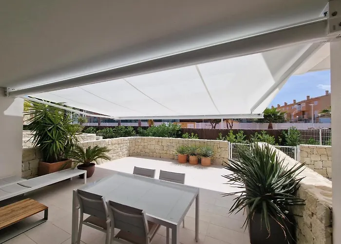 Prime Spanish Holidays - Marina Bay Apartment